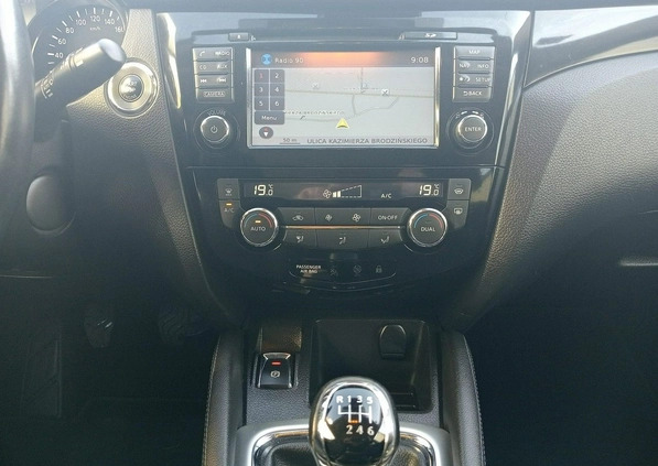 Nissan Qashqai cena 64500 przebieg: 115783, rok produkcji 2016 z Łaszczów małe 781